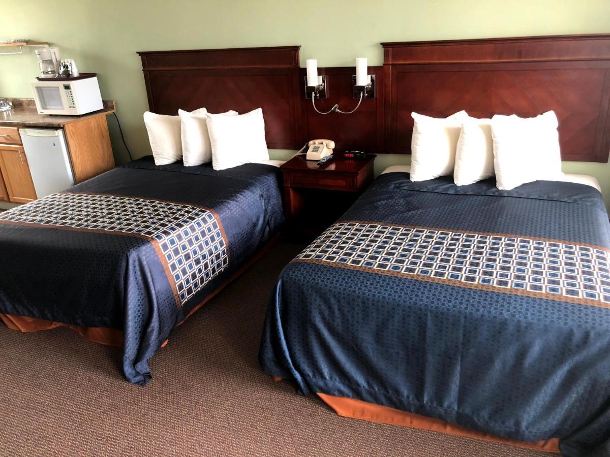 Perth Plaza Inn & Suites Εξωτερικό φωτογραφία