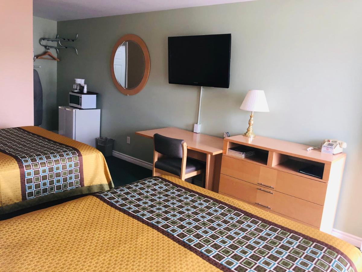 Perth Plaza Inn & Suites Εξωτερικό φωτογραφία